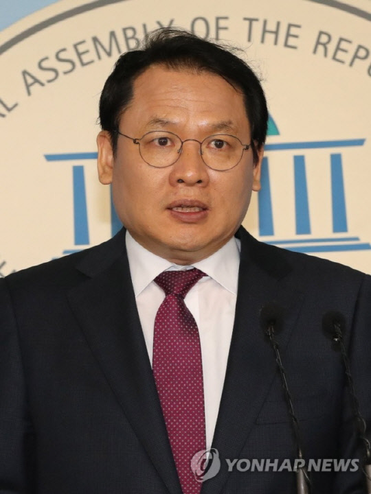 강신업 변호사. <연합뉴스>